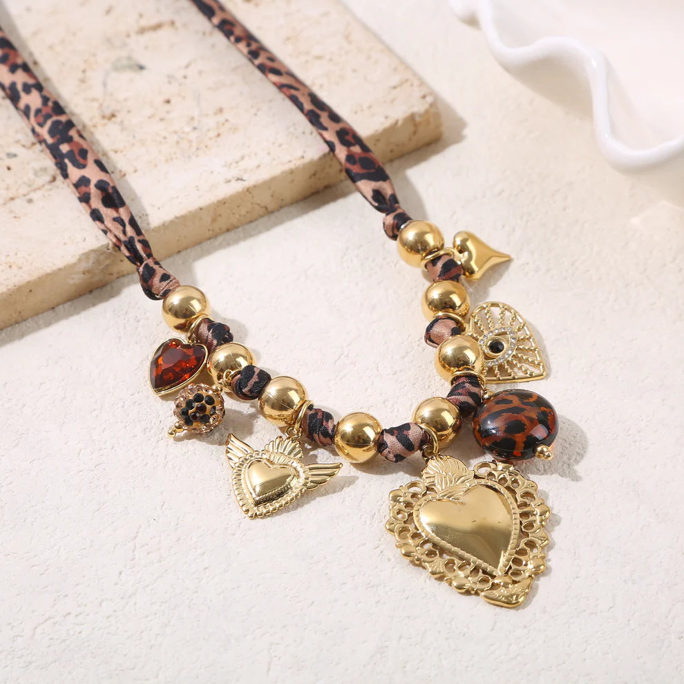 25MCO72720GOLD1_990x